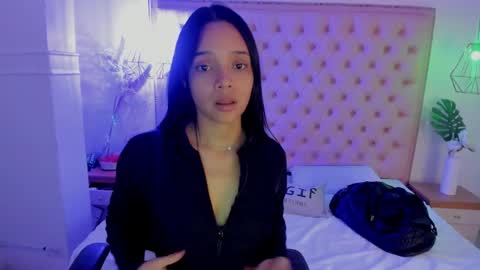 Snapshot of victoria_kitt chatting on 11.06.25 victoria_kitt online show from 11.06.25