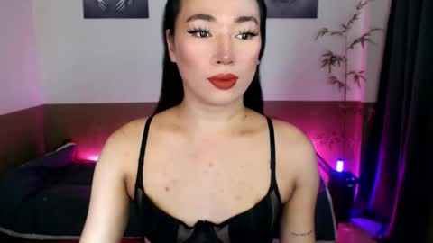 Snapshot of victoria_madness_dominatrix chatting on 05.11.26 Victoria online show from 05.11.26