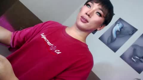 Snapshot of victoria_madness_dominatrix chatting on 05.21.26 Victoria online show from 05.21.26