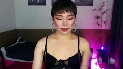 Snapshot of victoria_madness_dominatrix chatting on 05.23.26 Victoria online show from 05.23.26