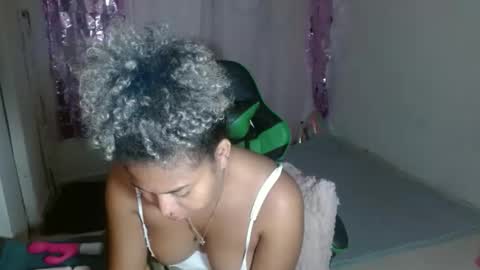 VICKY online show from 12.03.25