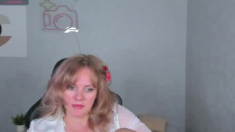 Snapshot of victoria_nelson chatting on 04.21.26 Victoria My schedule for the week 2 GMT 3am-9am TuWeThFrSa online show from 04.21.26