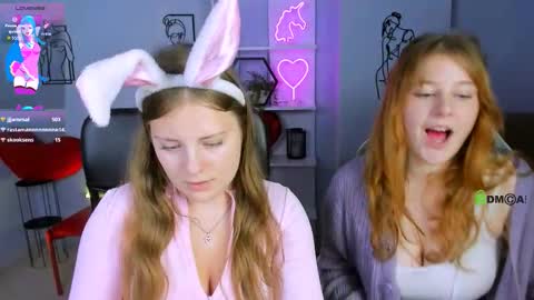 Snapshot of victoria_pretty_ chatting on 10.14.25 Victoria online show from 10.14.25