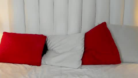 victoria_queen2 online show from 02.21.25