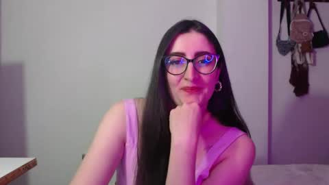 Snapshot of victoria_riider chatting on 02.12.26 Victoria online show from 02.12.26