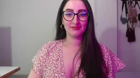 Snapshot of victoria_riider chatting on 02.16.26 Victoria online show from 02.16.26