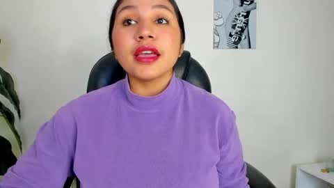 Snapshot of victoria_rossee chatting on 02.04.26 VICTORIA online show from 02.04.26