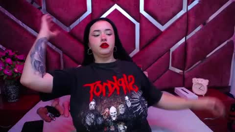 Victoria online show from 02.12.25