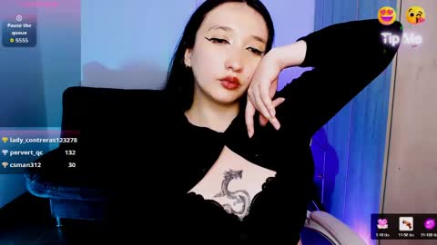 Victoria online show from 04.16.26