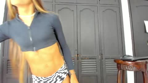 victoria_sweets_ online show from 01.19.25