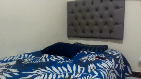 victoria_theilvig online show from 06.26.26