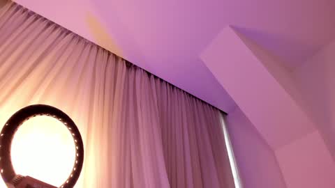 Snapshot of victoria_vallejo chatting on 02.01.25 victoria  online show from 02.01.25