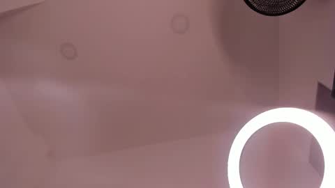 Snapshot of victoria_vallejo chatting on 03.03.25 victoria  online show from 03.03.25