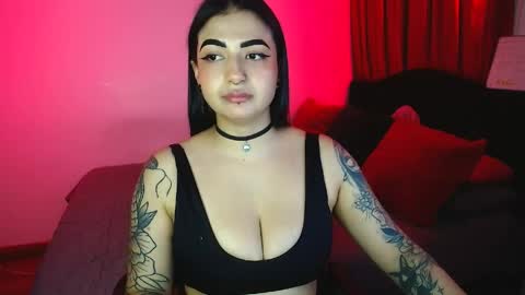 Victoria online show from 04.21.26