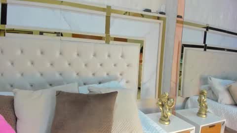 Victoria Sofia online show from 02.17.26