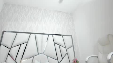 Victoria Sofia online show from 03.08.26