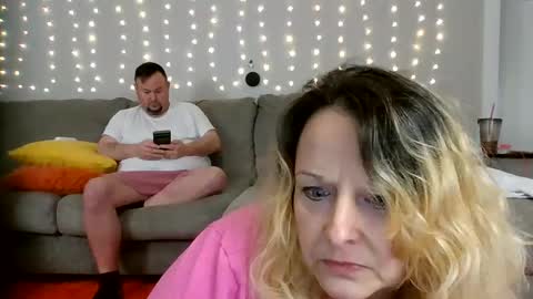 Victoria and Jesse online show from 12.22.24