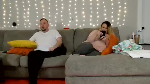 Victoria and Jesse online show from 01.13.25