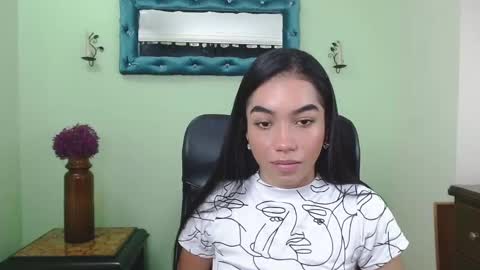 Snapshot of victoriabianchi chatting on 02.26.26 Vicky online show from 02.26.26