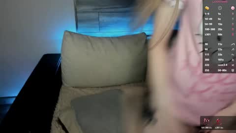 Victoria online show from 11.05.25