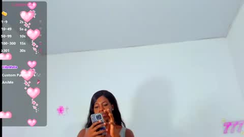 Snapshot of victoriaobey chatting on 06.15.26 victoriaobey online show from 06.15.26