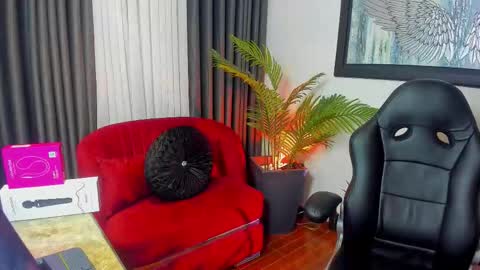 Snapshot of victoriapaker chatting on 01.12.26 victoriapaker online show from 01.12.26