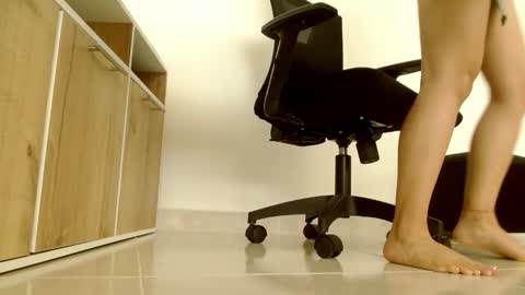 Victoria online show from 02.09.26