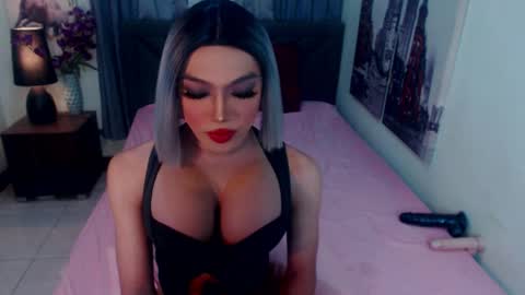 Victoria online show from 04.27.26