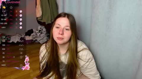 victoriassecrets_ online show from 12.19.25