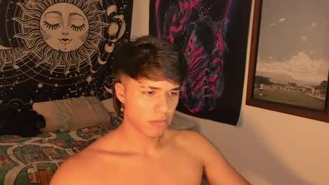 Snapshot of victorino_jhonson chatting on 12.03.24 Victorino Jhonson online show from 12.03.24