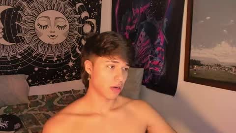 Snapshot of victorino_jhonson chatting on 12.11.24 Victorino Jhonson online show from 12.11.24