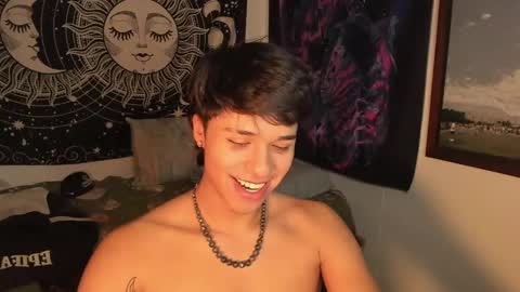 Snapshot of victorino_jhonson chatting on 01.22.25 Victorino Jhonson online show from 01.22.25