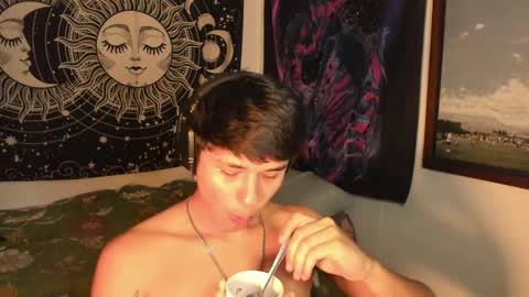 Snapshot of victorino_jhonson chatting on 01.27.25 Victorino Jhonson online show from 01.27.25