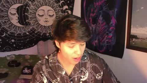 Snapshot of victorino_jhonson chatting on 02.06.25 Victorino Jhonson online show from 02.06.25