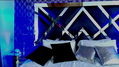 victtoria lee online show from 03.12.25