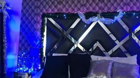 victtoria lee online show from 12.05.25