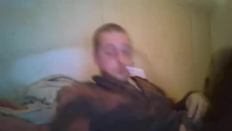 Snapshot of vids1977 chatting on 12.15.24 vids1977 online show from 12.15.24