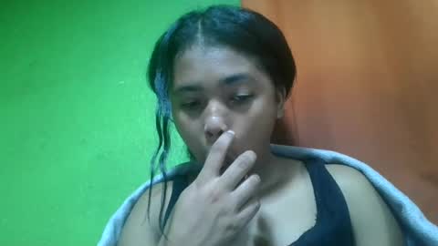 Snapshot of vierge28430 chatting on 06.15.26 vierge28430 online show from 06.15.26
