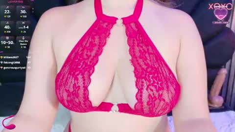 Snapshot of viicky_lopezz_ chatting on 06.22.26 viicky_lopezz_ online show from 06.22.26