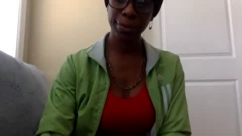 Vicky C Vicky V - Vicky C Baby Baby Vee - Schoolgurl V - V the Qween of Edging - Miss Vicky if U Nasty online show from 01.13.25