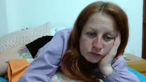 Snapshot of viioletamora chatting on 12.13.24 Violeta online show from 12.13.24