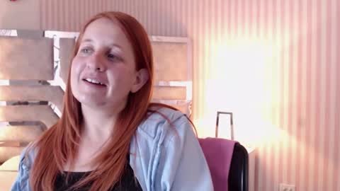 Snapshot of viioletamora chatting on 01.03.25 Violeta online show from 01.03.25