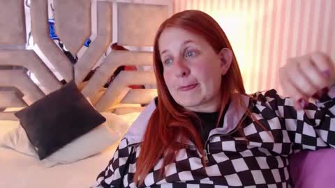 Snapshot of viioletamora chatting on 01.03.25 Violeta online show from 01.03.25