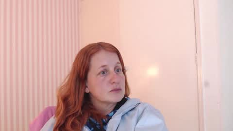 Snapshot of viioletamora chatting on 01.08.25 Violeta online show from 01.08.25