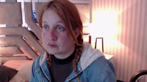 Snapshot of viioletamora chatting on 01.28.25 Violeta online show from 01.28.25