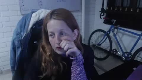 Snapshot of viioletamora chatting on 02.06.25 Violeta online show from 02.06.25