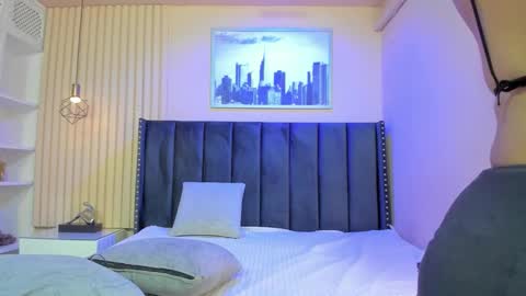 Viiolett online show from 03.28.26