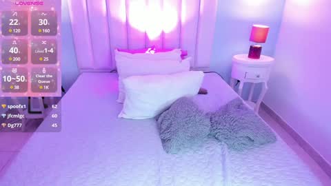 Violet online show from 01.06.25