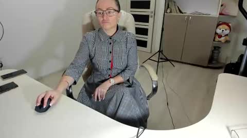 Ukrainian-woman online show from 11.26.25