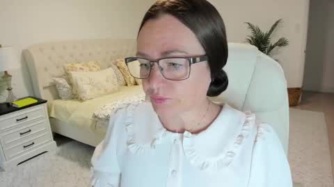 Snapshot of vika7333 chatting on 05.04.26 Ukrainian-woman online show from 05.04.26
